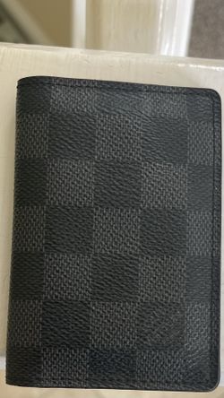 Men’s wallets, excellent condition,no box Louis Vuitton brand