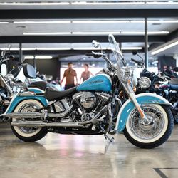 2016 HARLEY DAVIDSON SOFTAIL DELUXE FLSTN