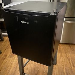 Fridge Small 
