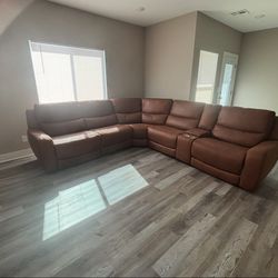 Sectional, End Seats Recline 