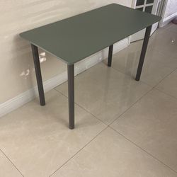 Mliden table top outlet