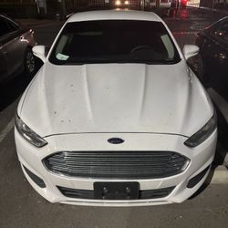 Ford Fusion 
