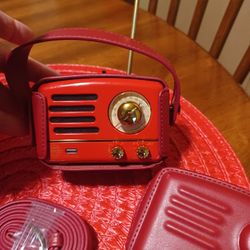 Muzen Bluetooth Speaker With Fm Radio 