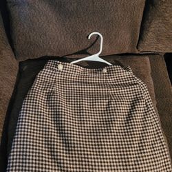 Brown / Cream Color Plaid Skirt