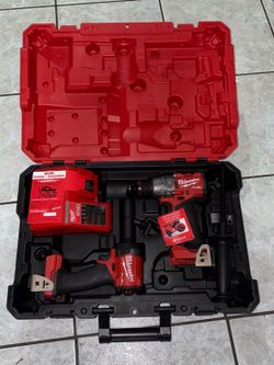 Milwaukee sets of drills m18 fuel