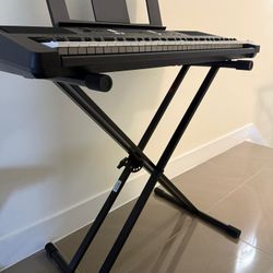 Yamaha Psr E373