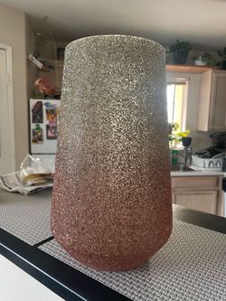 Vase/candle holder