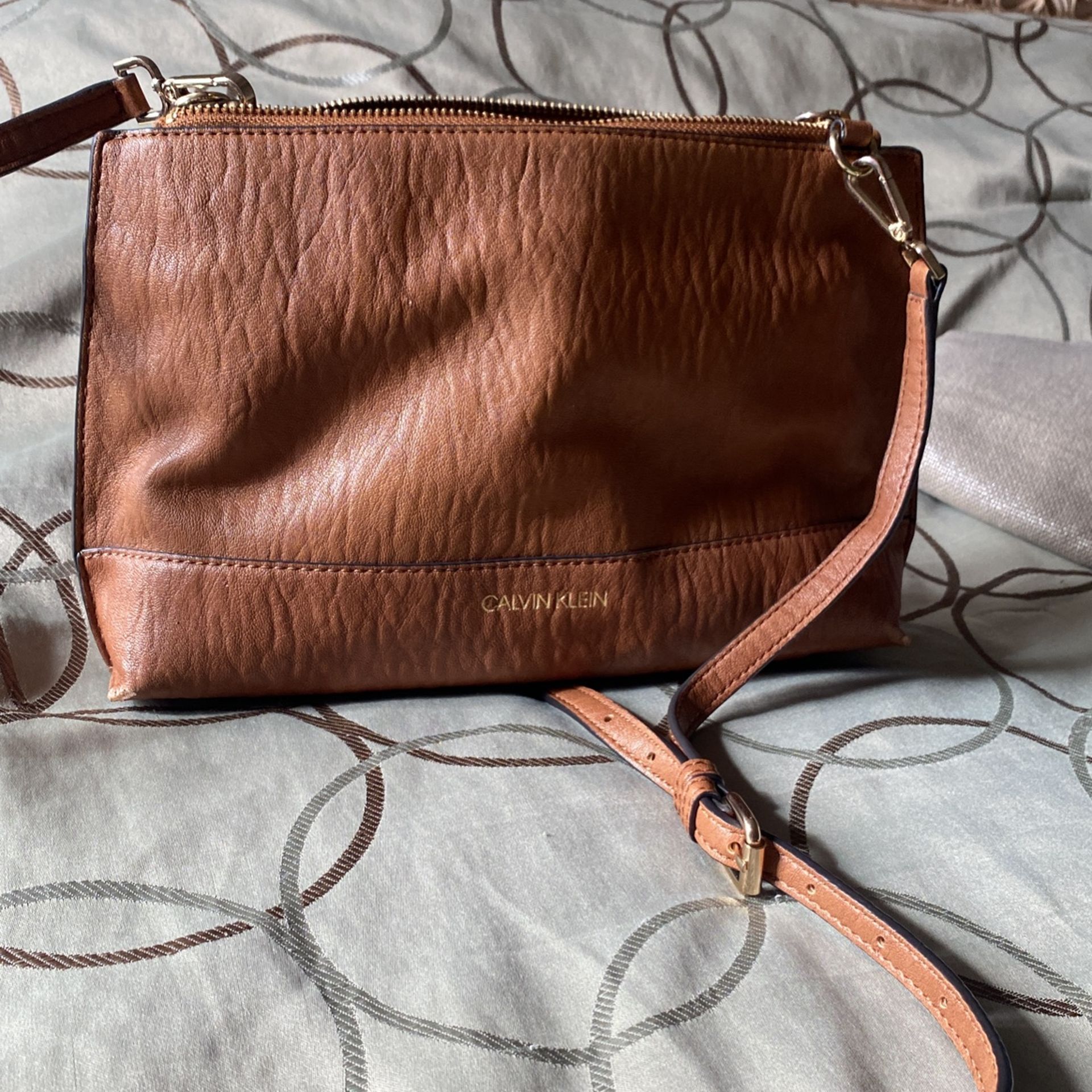 Calvin Klein Crossbody