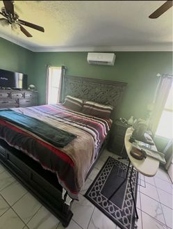 King bed frame