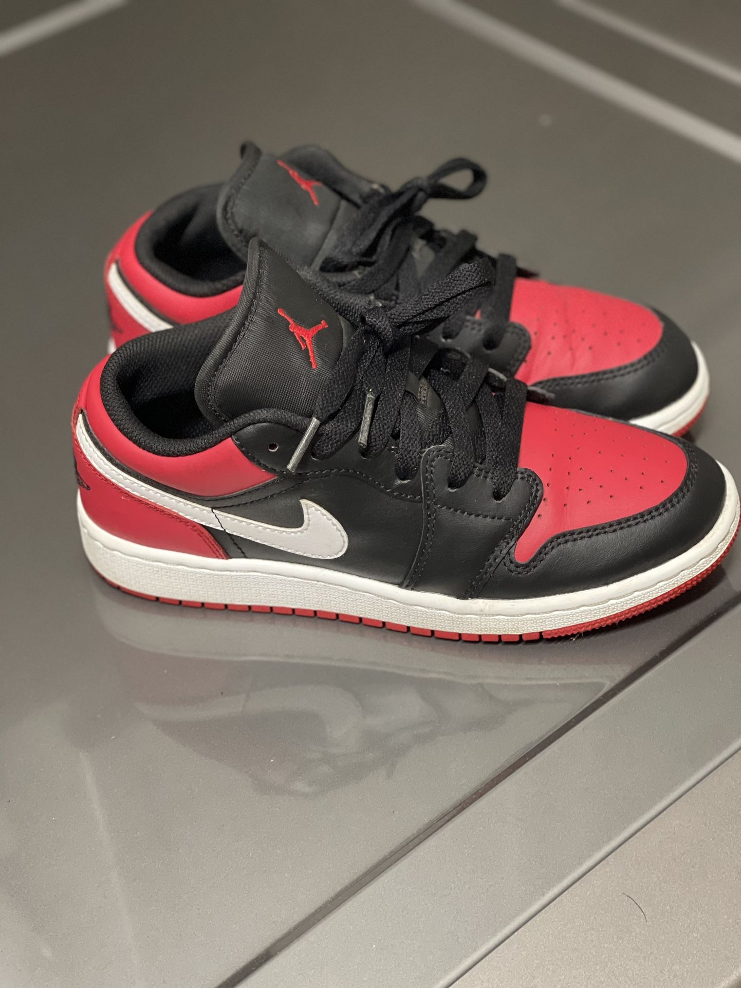 Jordan 1 Low Bred Toe 4.5y