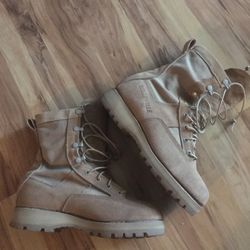 Belleville Boots Size 7.5 