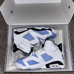 Jordan 6 Unc Blue 