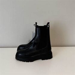Zara Chelsea boots Size 10