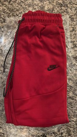 Nike Tech