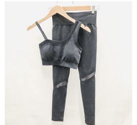 Black gym set