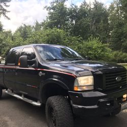 2004 Ford F350 Super Duty Harley Davidson