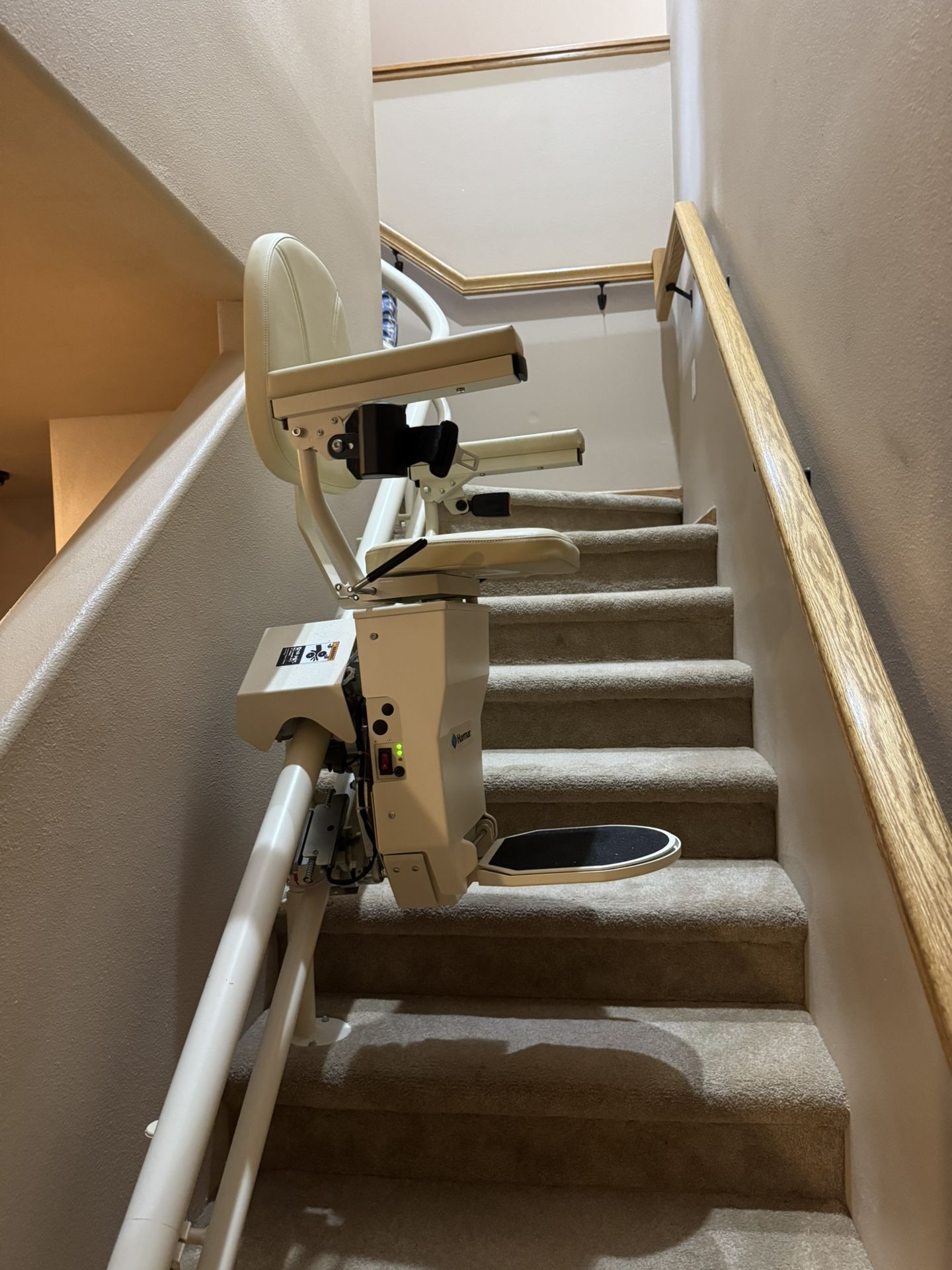 Harmar Helix Curved Stair Lift Handicap wheelchair