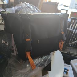 Messenger Bag