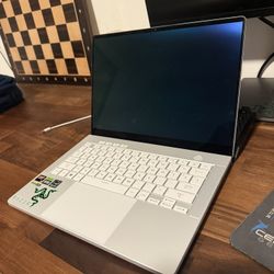 Asus rog zephyrus g14