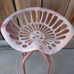 Barstool 