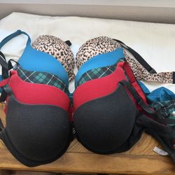 36DD Victoria’s Secret Bras 