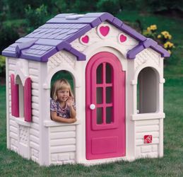 Step 2 Sweetheart Playhouse (Used-Excellent Condition)