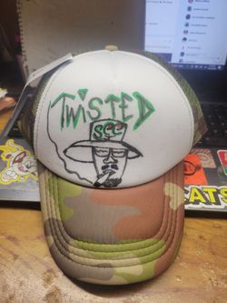 Twistedsee hat