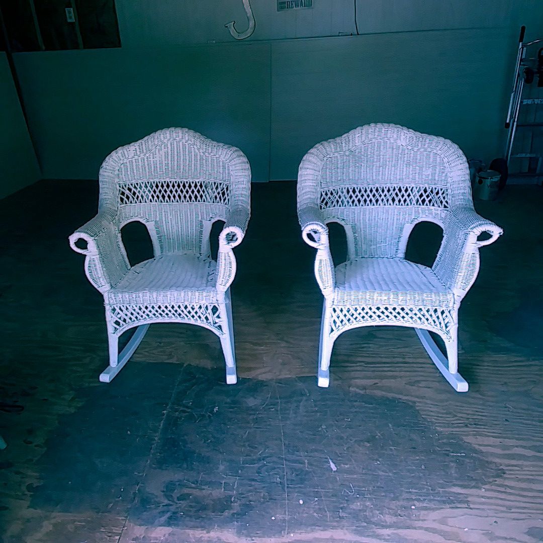 Set of White Wicker Rockers. Freshly Painted. 26x24x36. Seat height 17