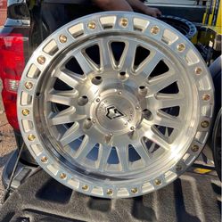 17x9 / 8x165 IN STOCK ‼️