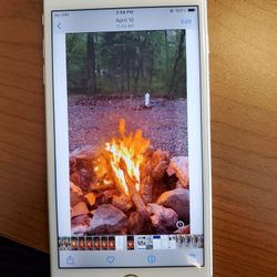 iPhone 6S Plus, 64gb, Newly Replaced Glass. 