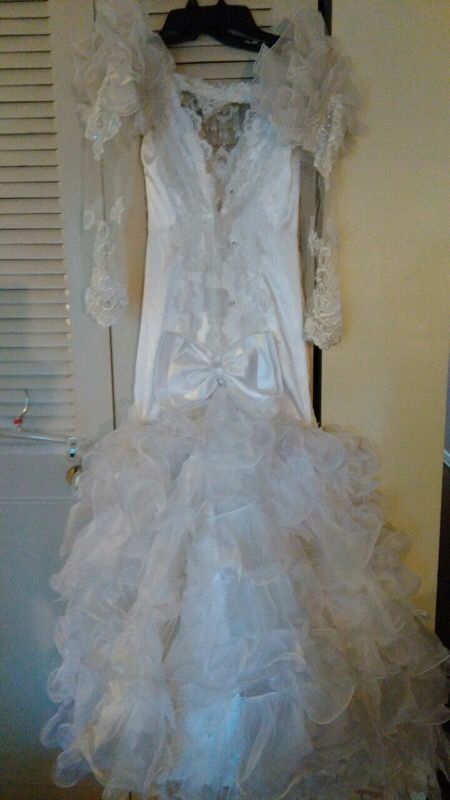 Wedding dress