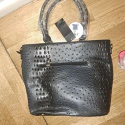 Women Black Purse. Wallet And Etra Strap