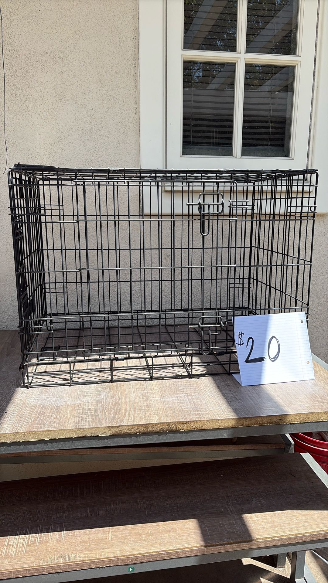 Dog Crate $20