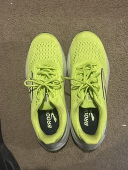 Running Shoes Size 12