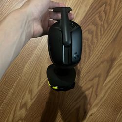 headset 