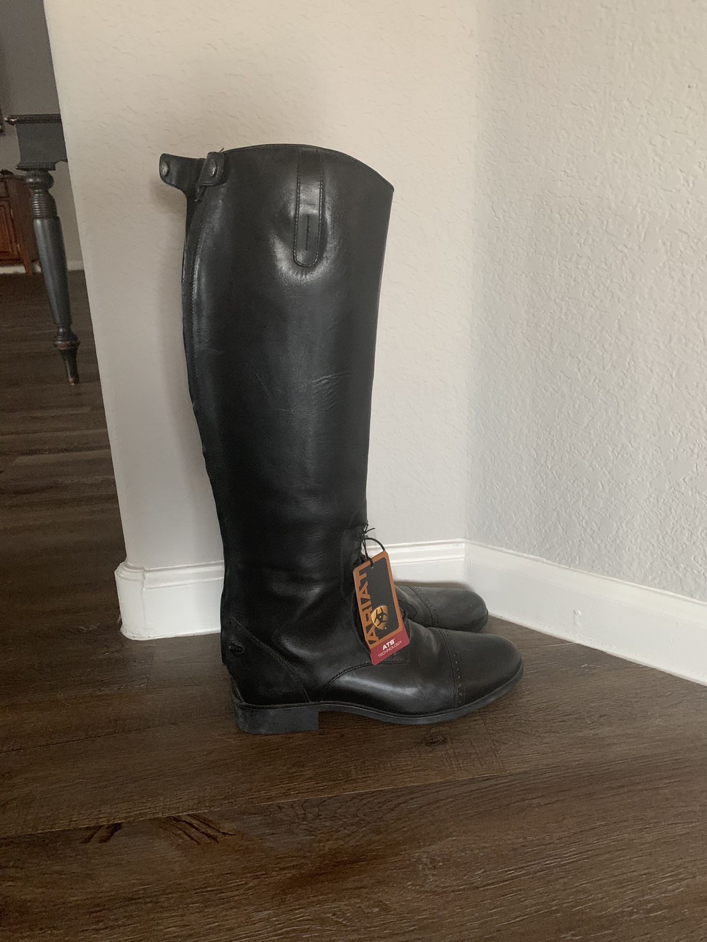 Ariat English jumping challenge field boot zip size 11