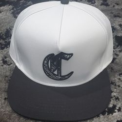 (RARE) Crooks and Castles Loco white/black Snapback