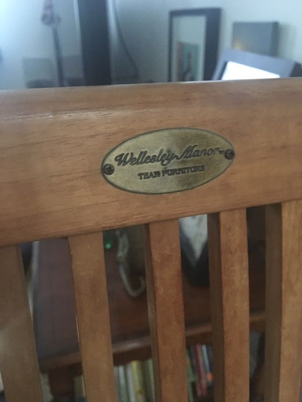 Classic Wellesley Manor Teak folding chairs for Sale in Brookline
