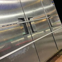 Everest Esf3 3 Door Commercial Freezer 