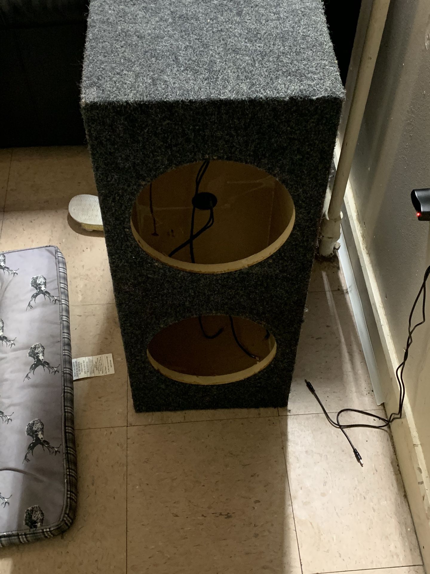 10” Speaker Box