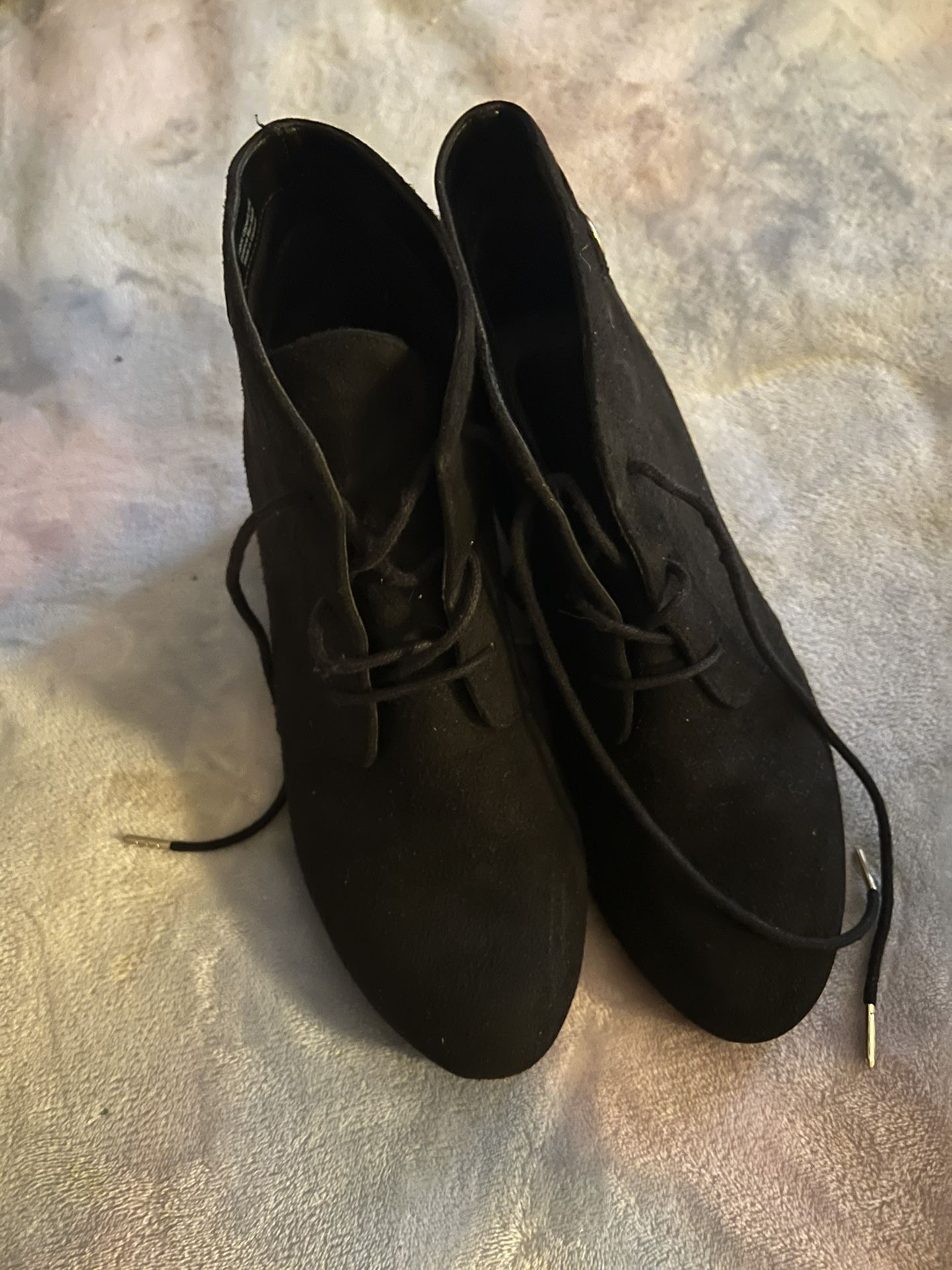 Dakota Wedge Bootie