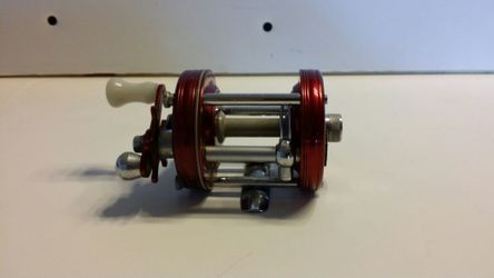 Fishing reel