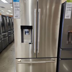 Jenn-Air Refrigerator 