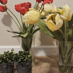 ARTIFICIAL. FLOWERS & SMALL PLANTS