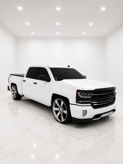 2017 Chevy Silverado Z71 Crew Cab