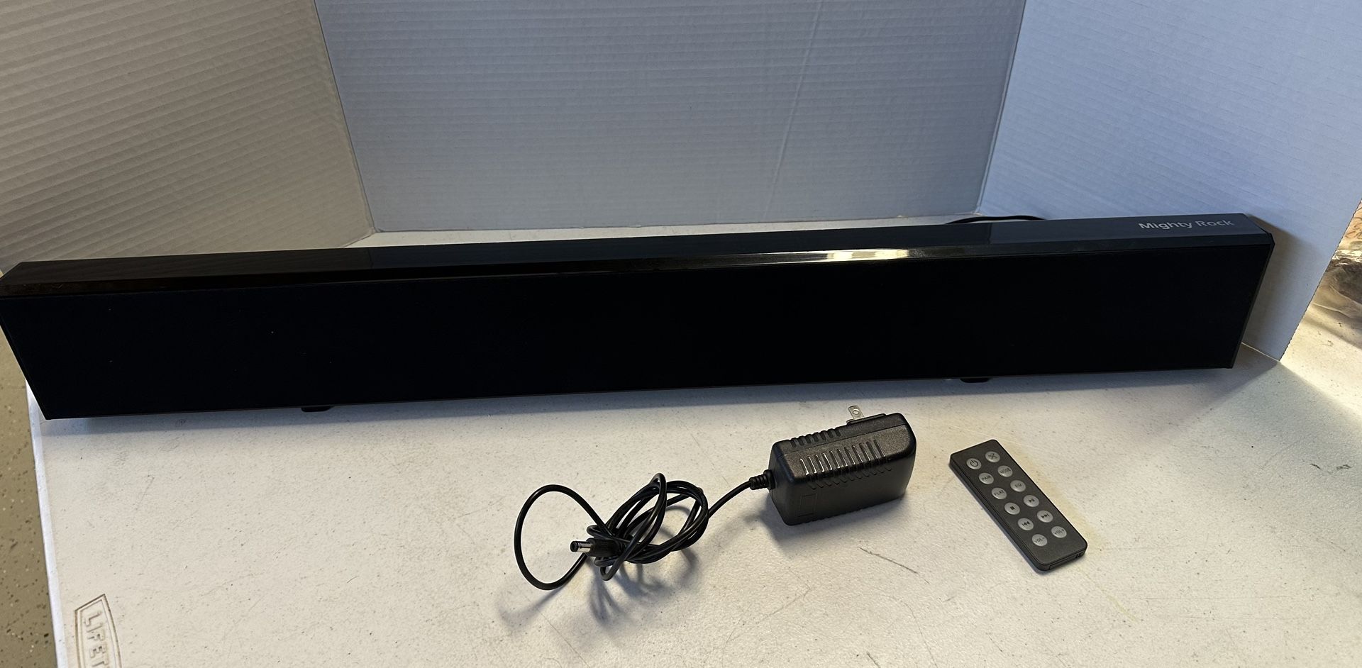 2.0 Bluetooth Black Mighty Rock Mounting Speaker Soundbar Model KY-2018