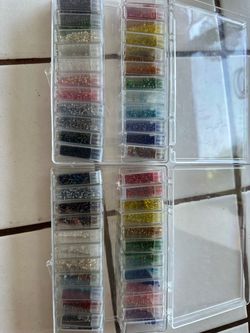 2 Packs of Beads by Landing Glass, Assorted Colors
