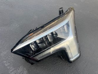 2022-2024 Toyota Tundra LED Left side Headlight