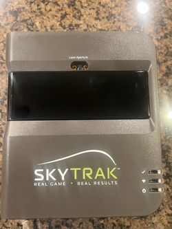 Skytrak launch monitor