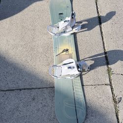 149cm Snowboard With Bindings